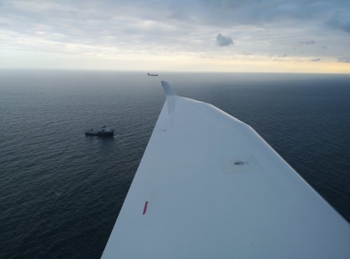 In Formation nach Helgoland Düne