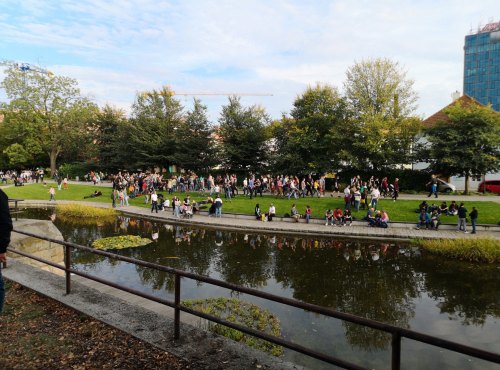 Wegen des Pilsener-Festivals war die Stadt voller Leute